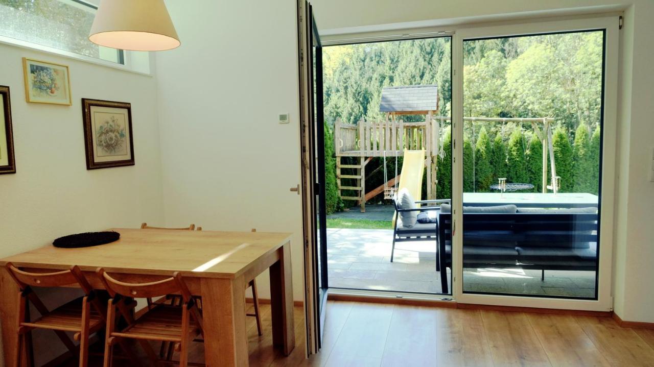 Flamind Mit Garten Und Grill